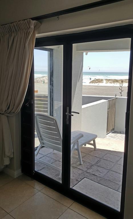 Beach Apartment 梅尔克博斯特兰 外观 照片